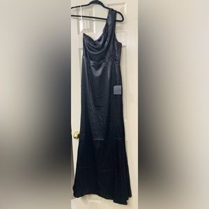 Lulus Black Satin One Shoulder Maxi Dress